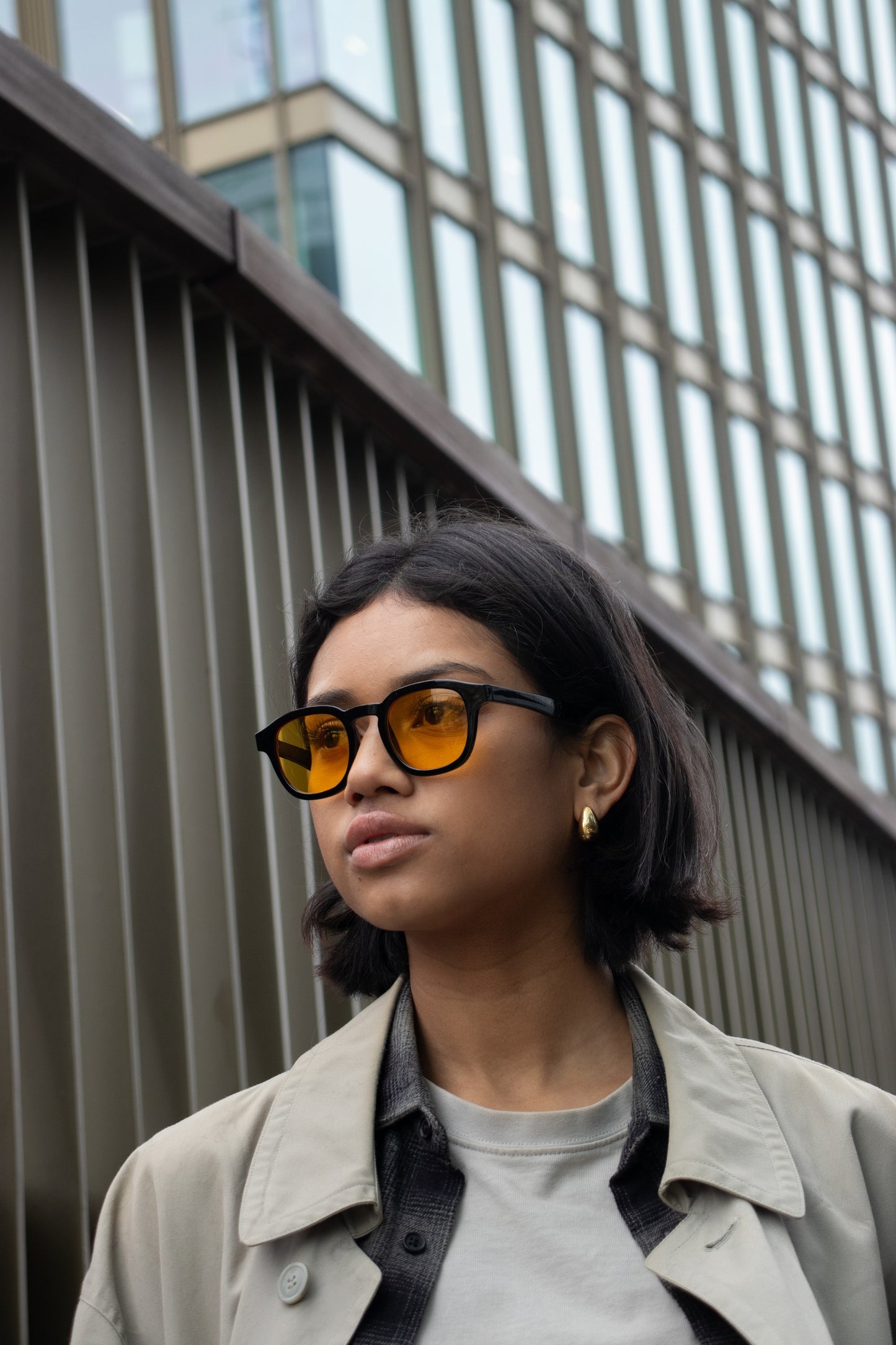 <img src="product-image.jpg" alt="Zonnebril Remy Yellow glazen model 2 - stijlvolle en moderne bril voor een unieke en gedurfde look. NYDO EYEWEAR">